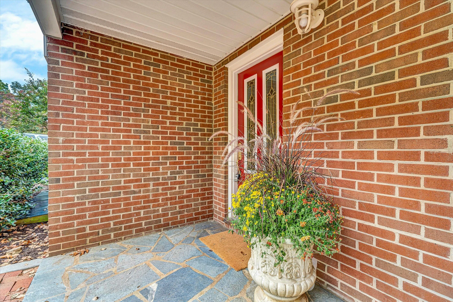 2644 Willowlawn ST - Photo 3