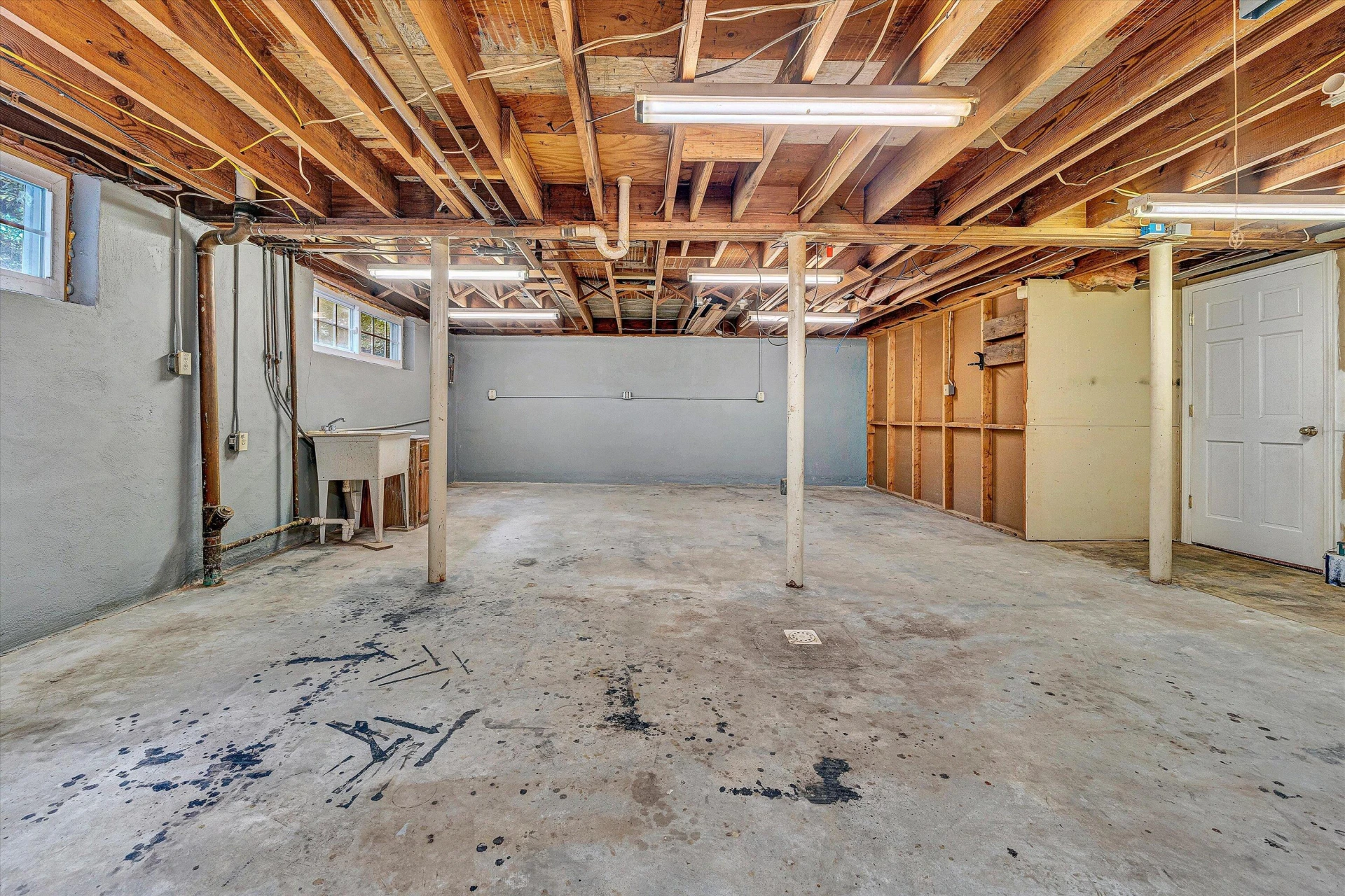 2644 Willowlawn ST - Photo 49