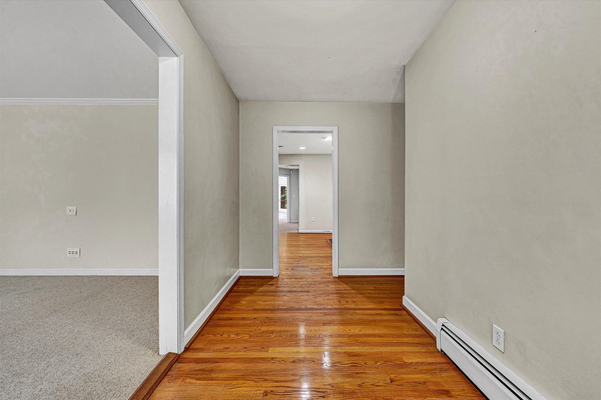 2644 Willowlawn ST - Photo 5
