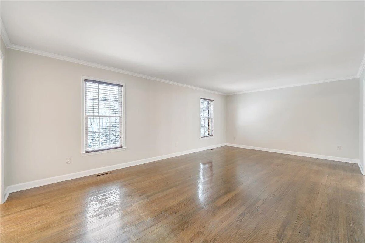 5139 Remington RD - Photo 10