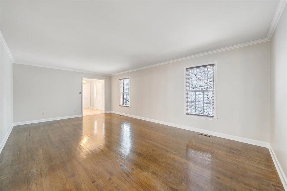 5139 Remington RD - Photo 11