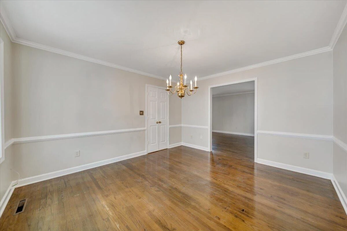5139 Remington RD - Photo 16