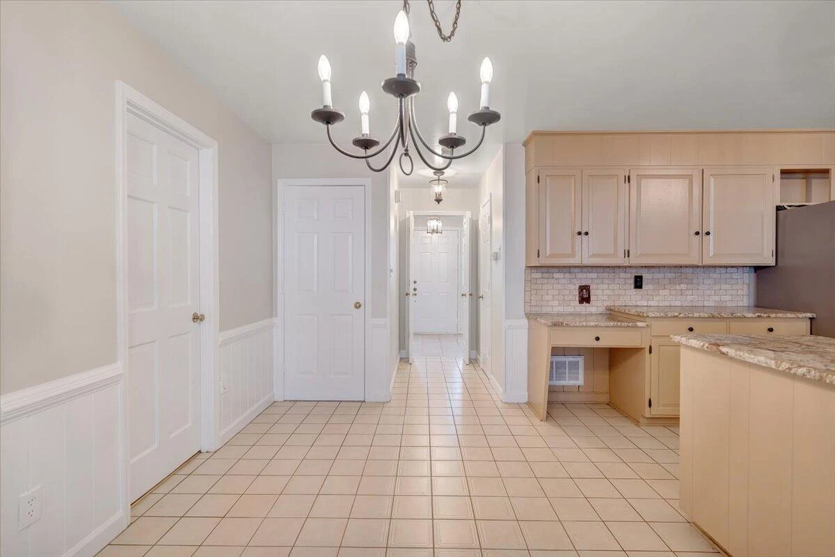 5139 Remington RD - Photo 26