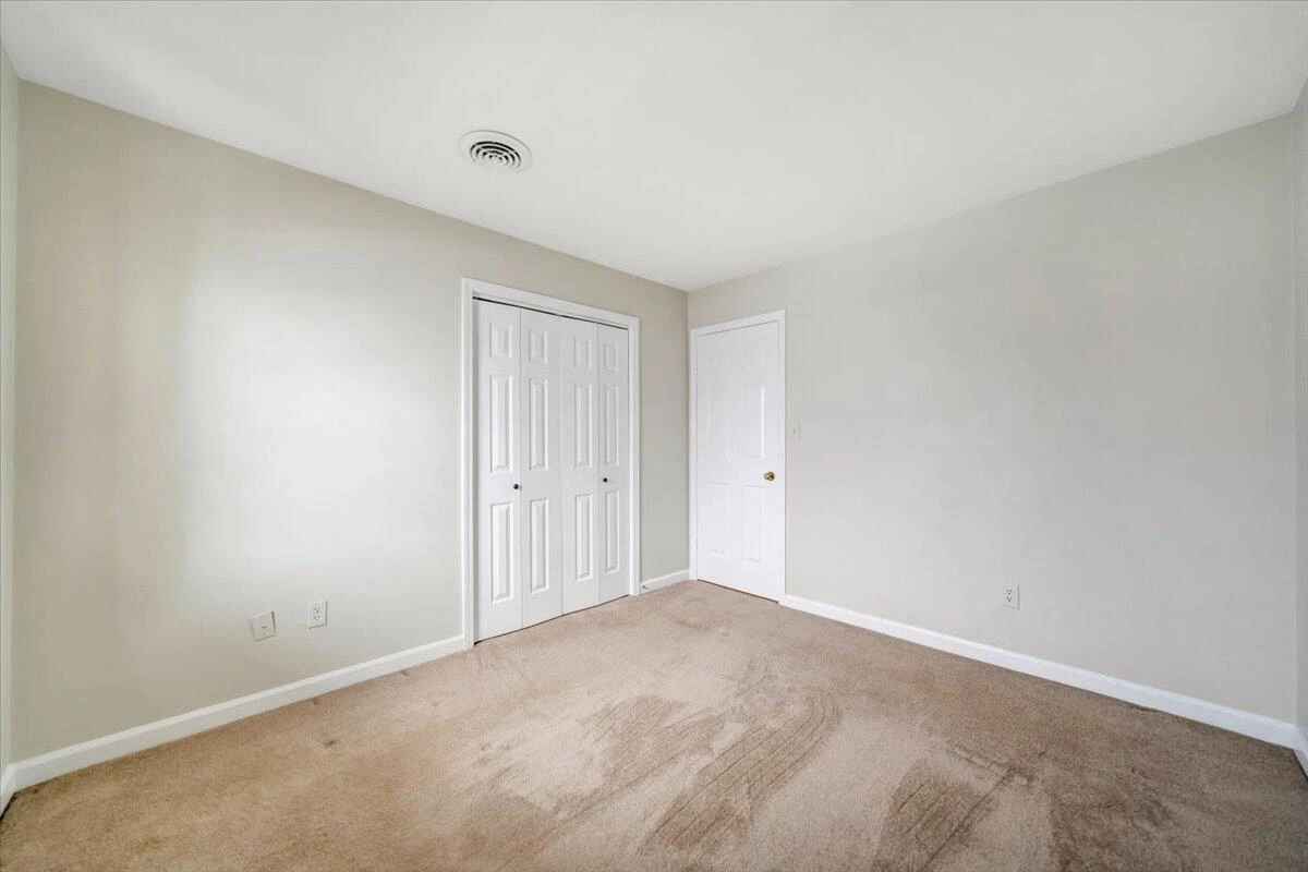 5139 Remington RD - Photo 53