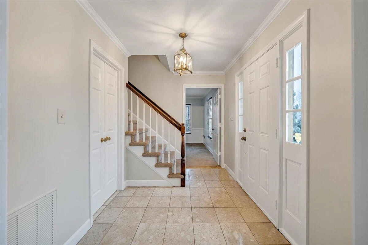 5139 Remington RD - Photo 7