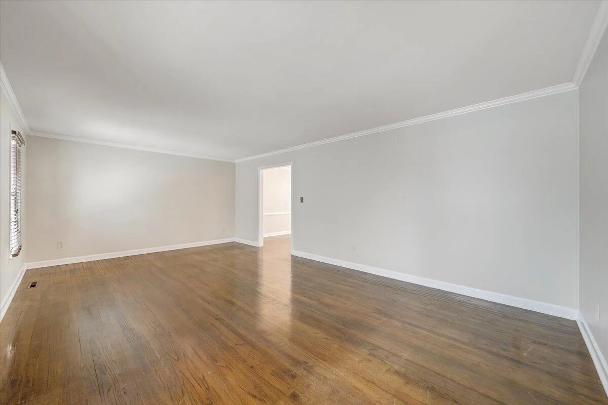 5139 Remington RD - Photo 8