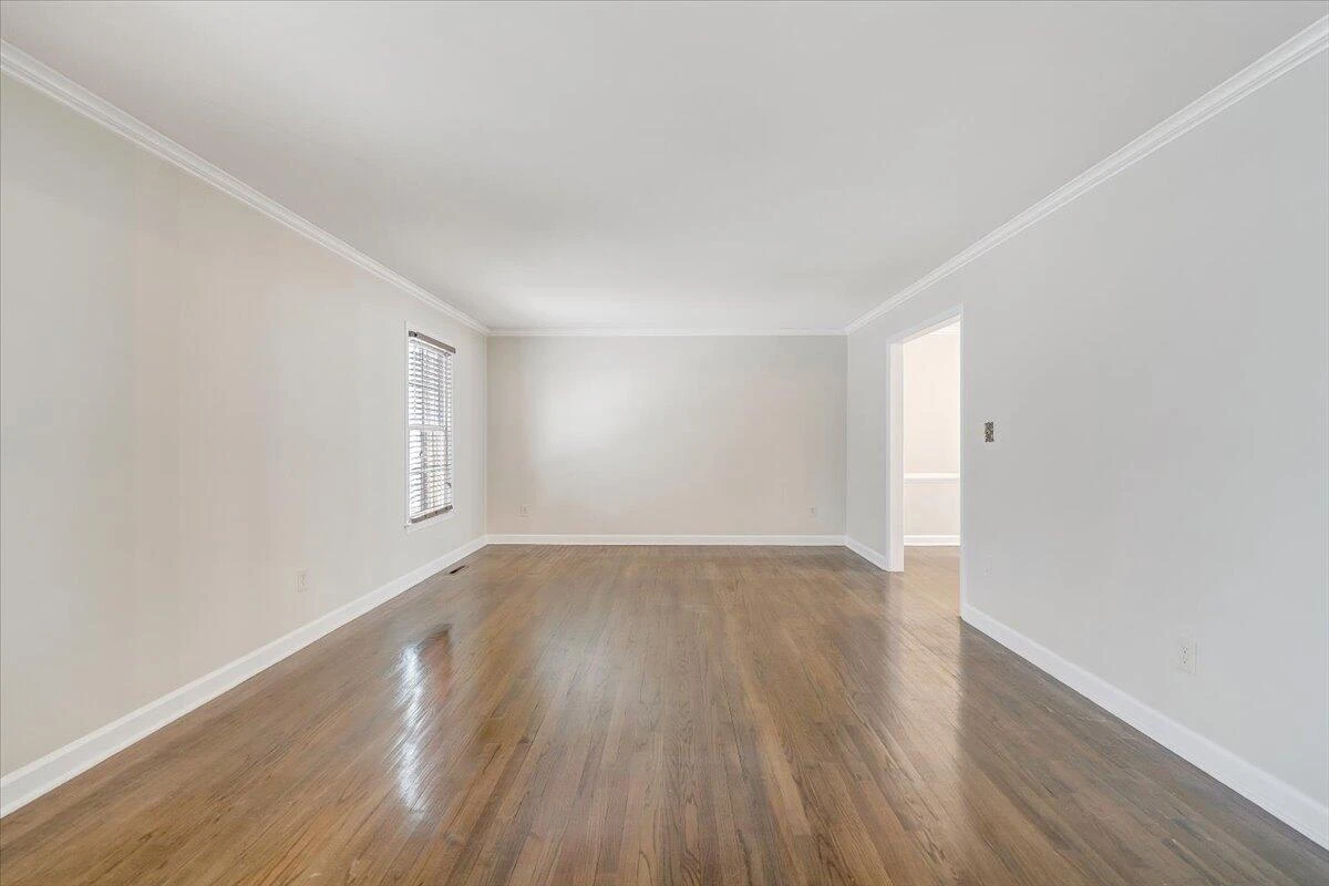 5139 Remington RD - Photo 9