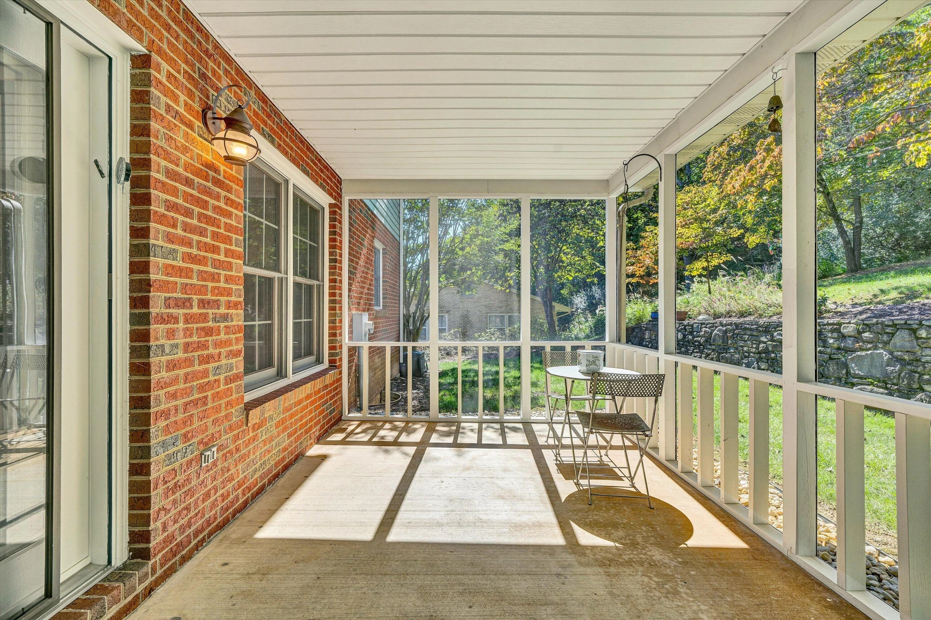 4739 Hickory Hill DR - Photo 23