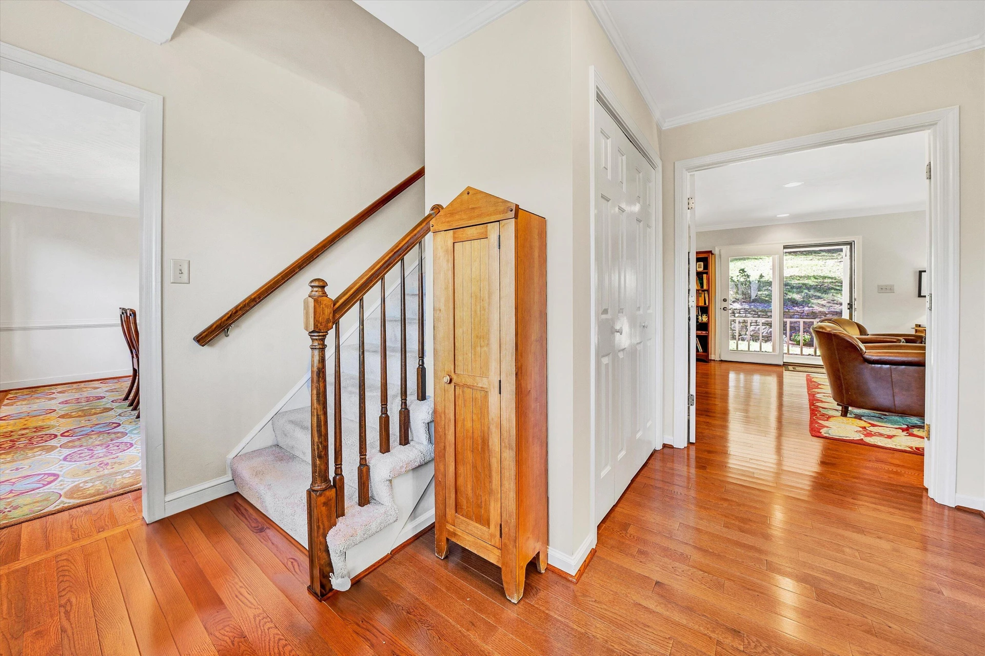 4739 Hickory Hill DR - Photo 5