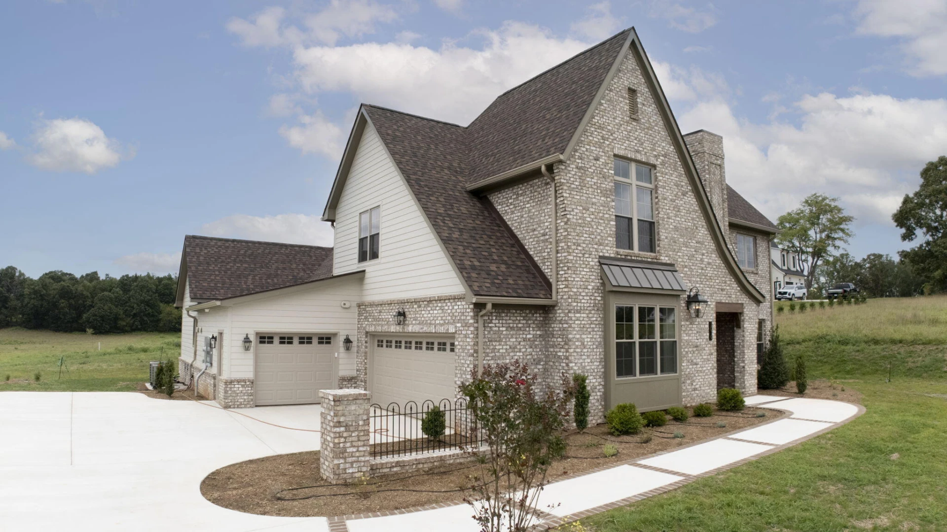 1079 High Oaks DR - Photo 14