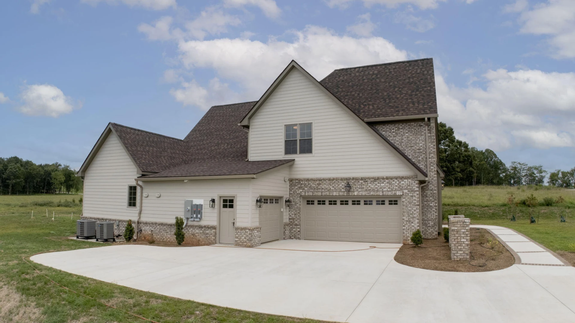1079 High Oaks DR - Photo 16