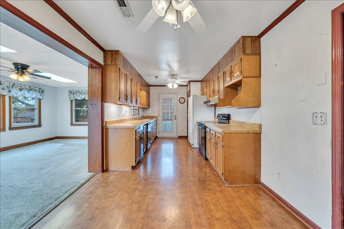 5755 Santa Anita TER - Photo 10
