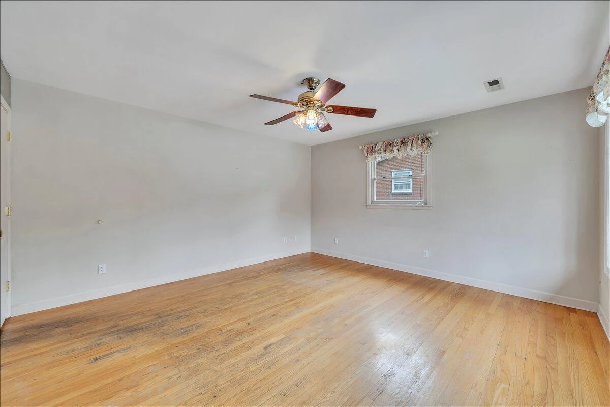 5755 Santa Anita TER - Photo 3