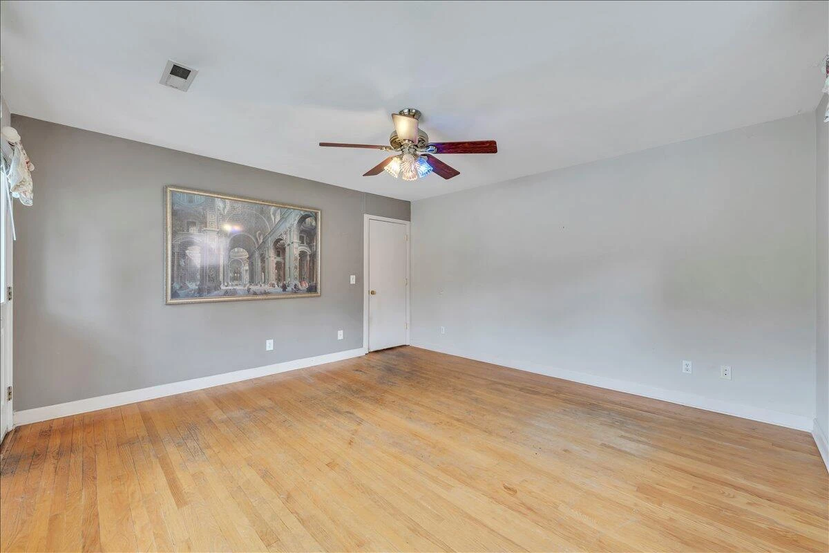 5755 Santa Anita TER - Photo 4