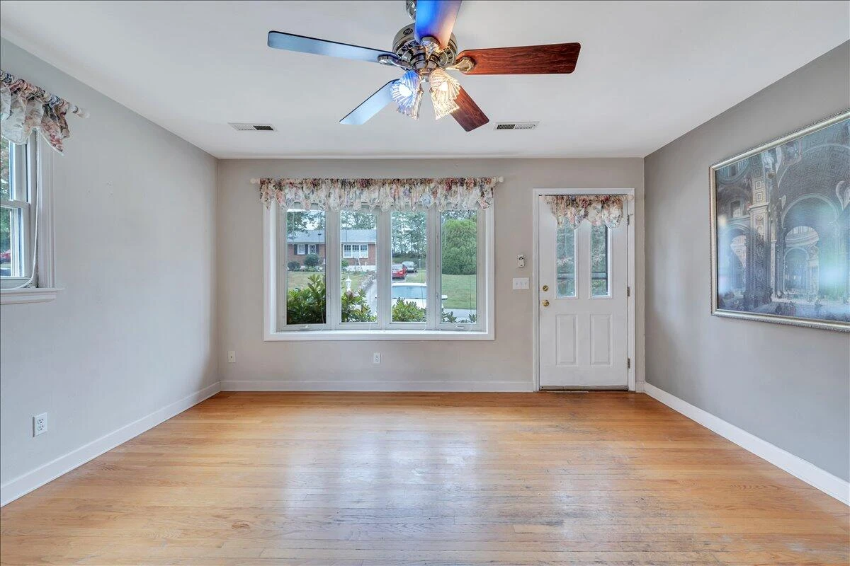 5755 Santa Anita TER - Photo 5