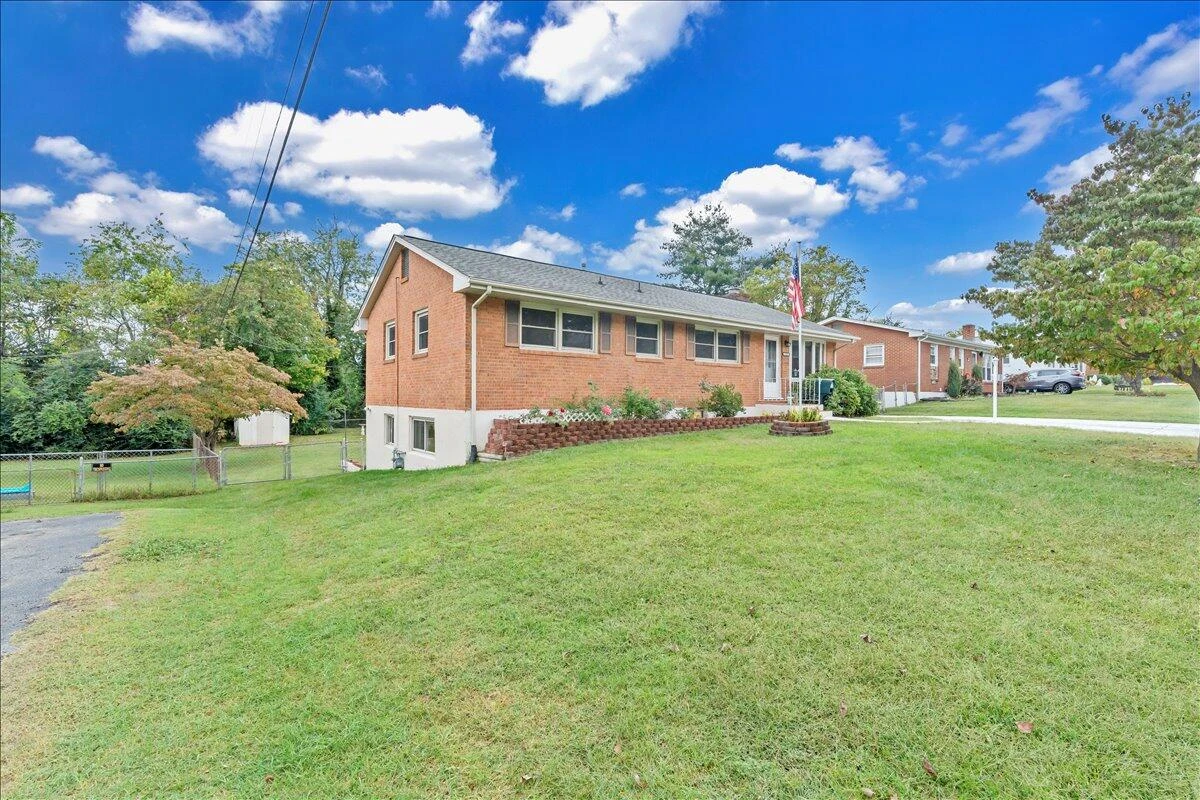 5755 Santa Anita TER - Photo 64