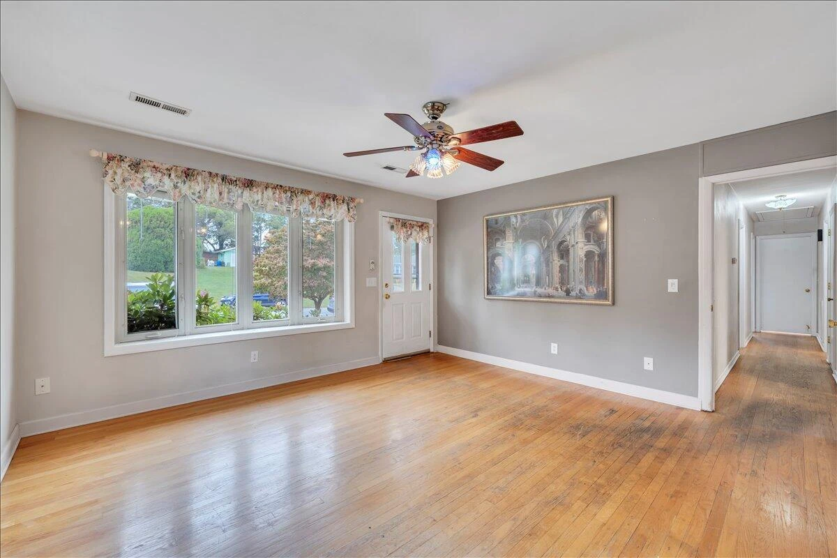 5755 Santa Anita TER - Photo 8