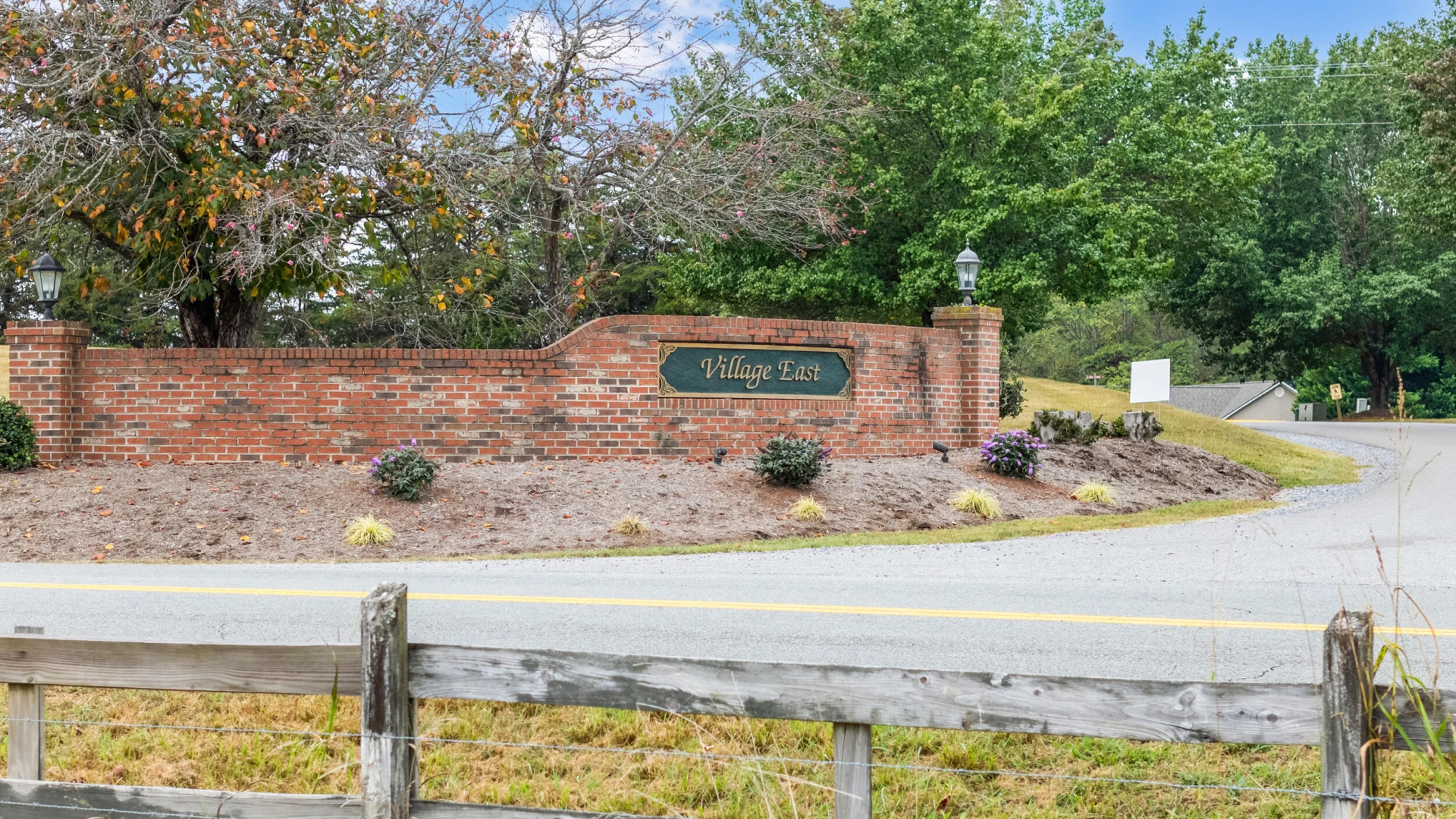 101 Little Creek RD - Photo 5