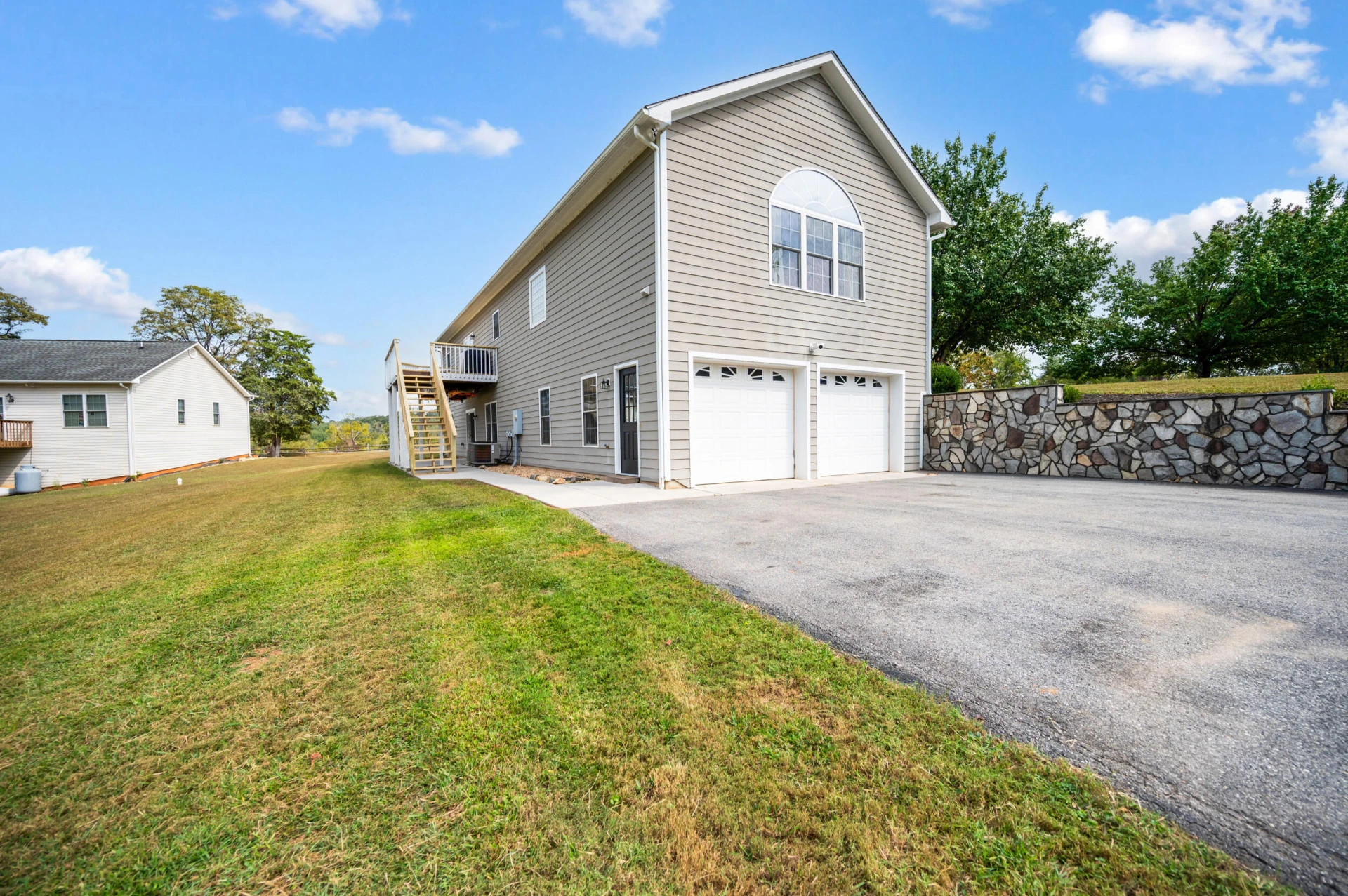 101 Little Creek RD - Photo 9