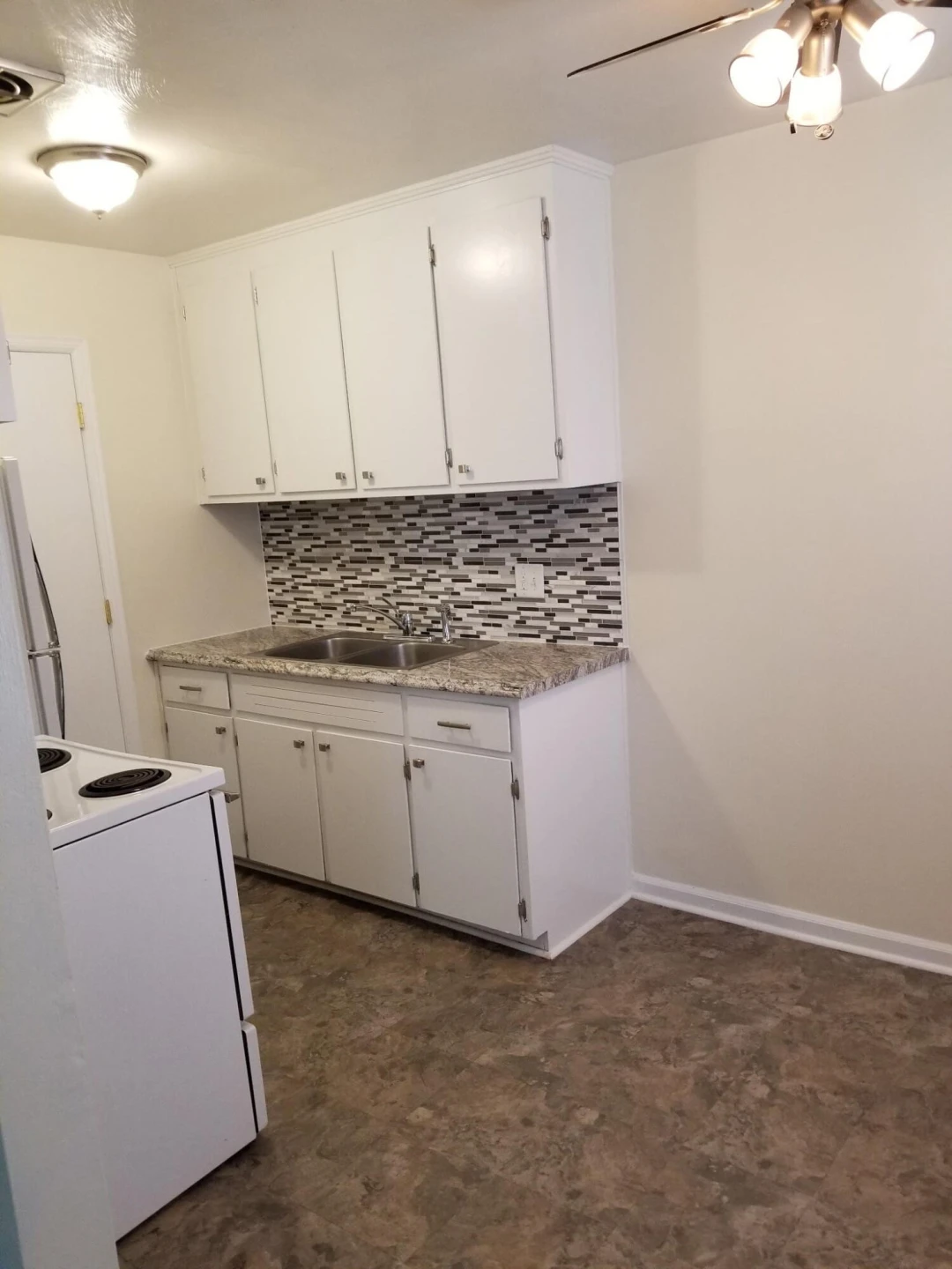 813 Piedmont ST SE - Photo 6