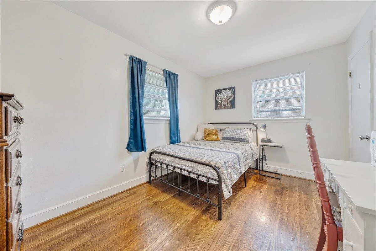 1410 Orchard DR - Photo 16