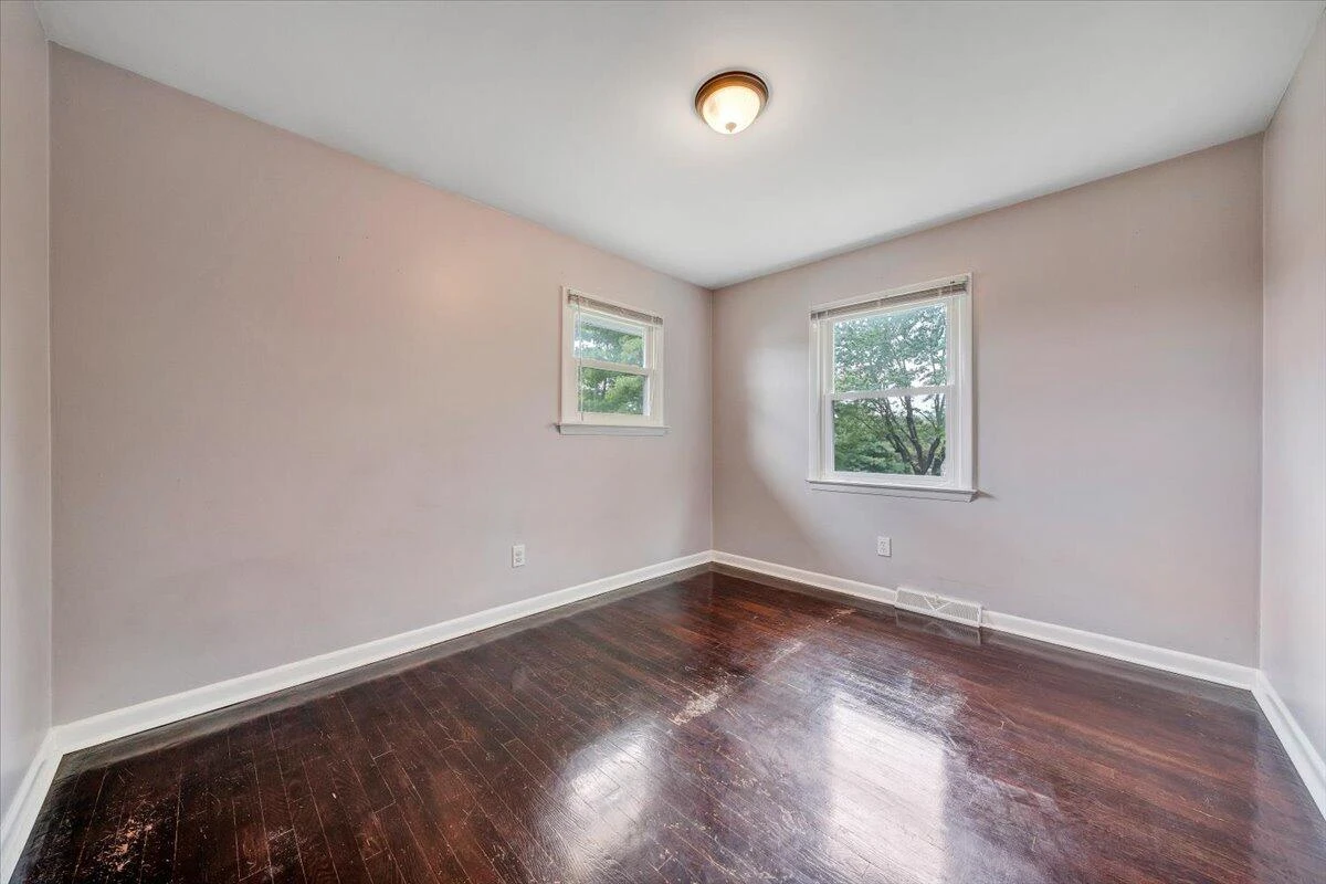 2915 Diplomat DR - Photo 28