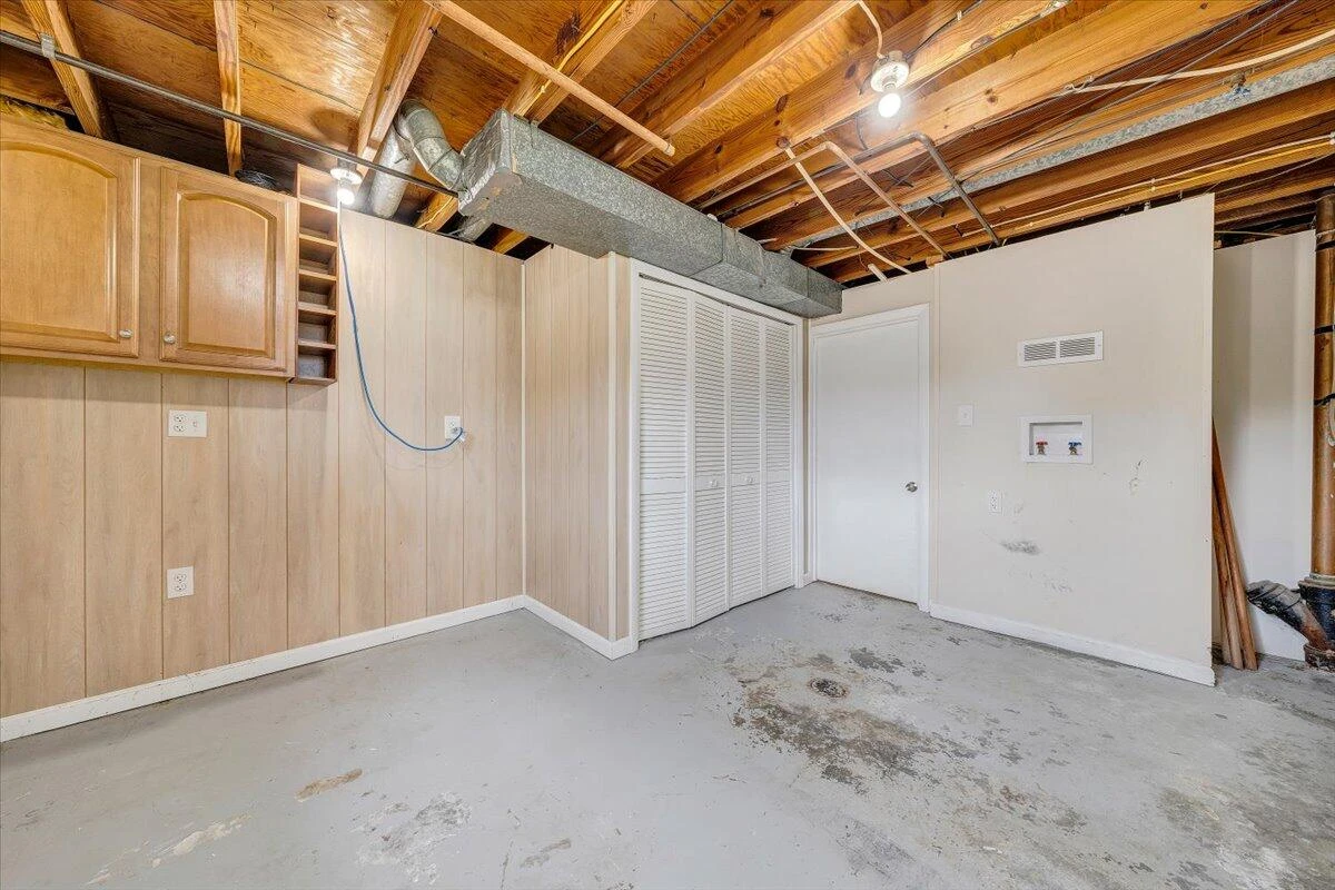 2915 Diplomat DR - Photo 31