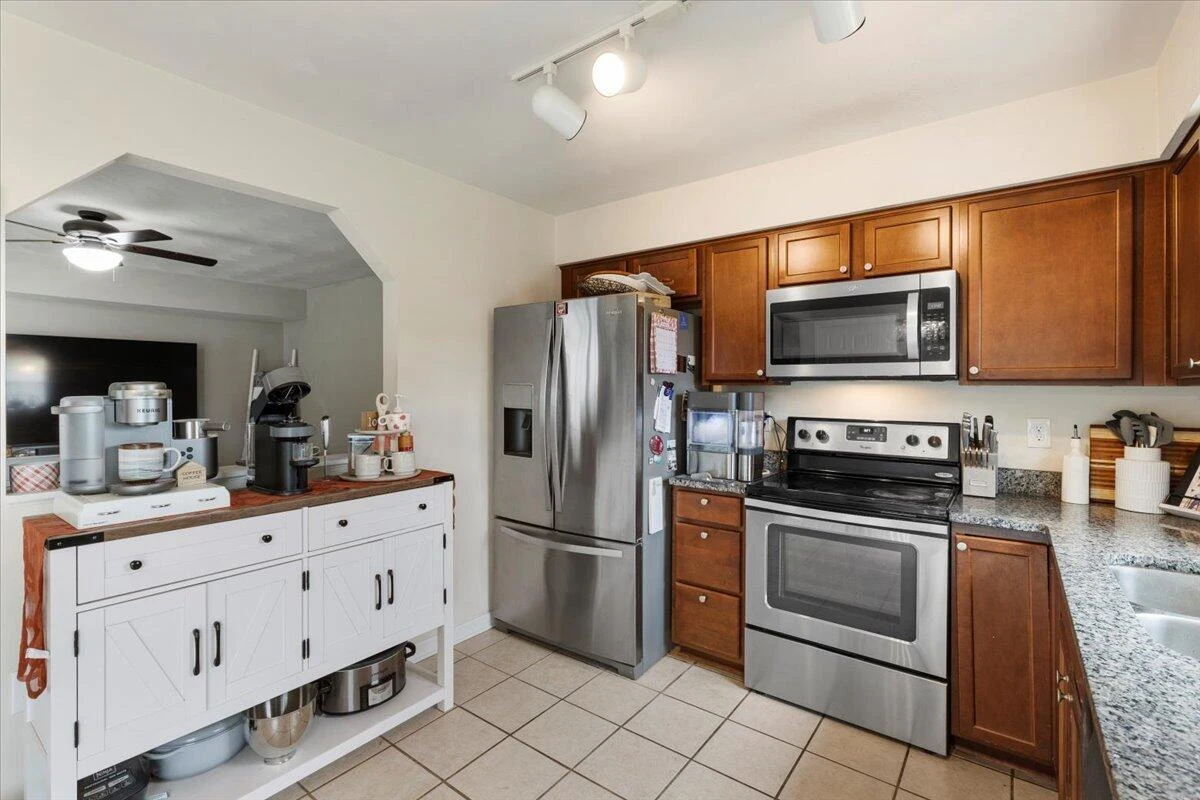 2606 Paddington Station LN - Photo 14