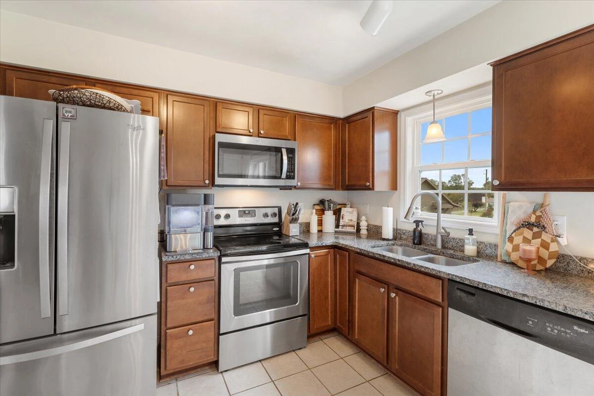 2606 Paddington Station LN - Photo 15