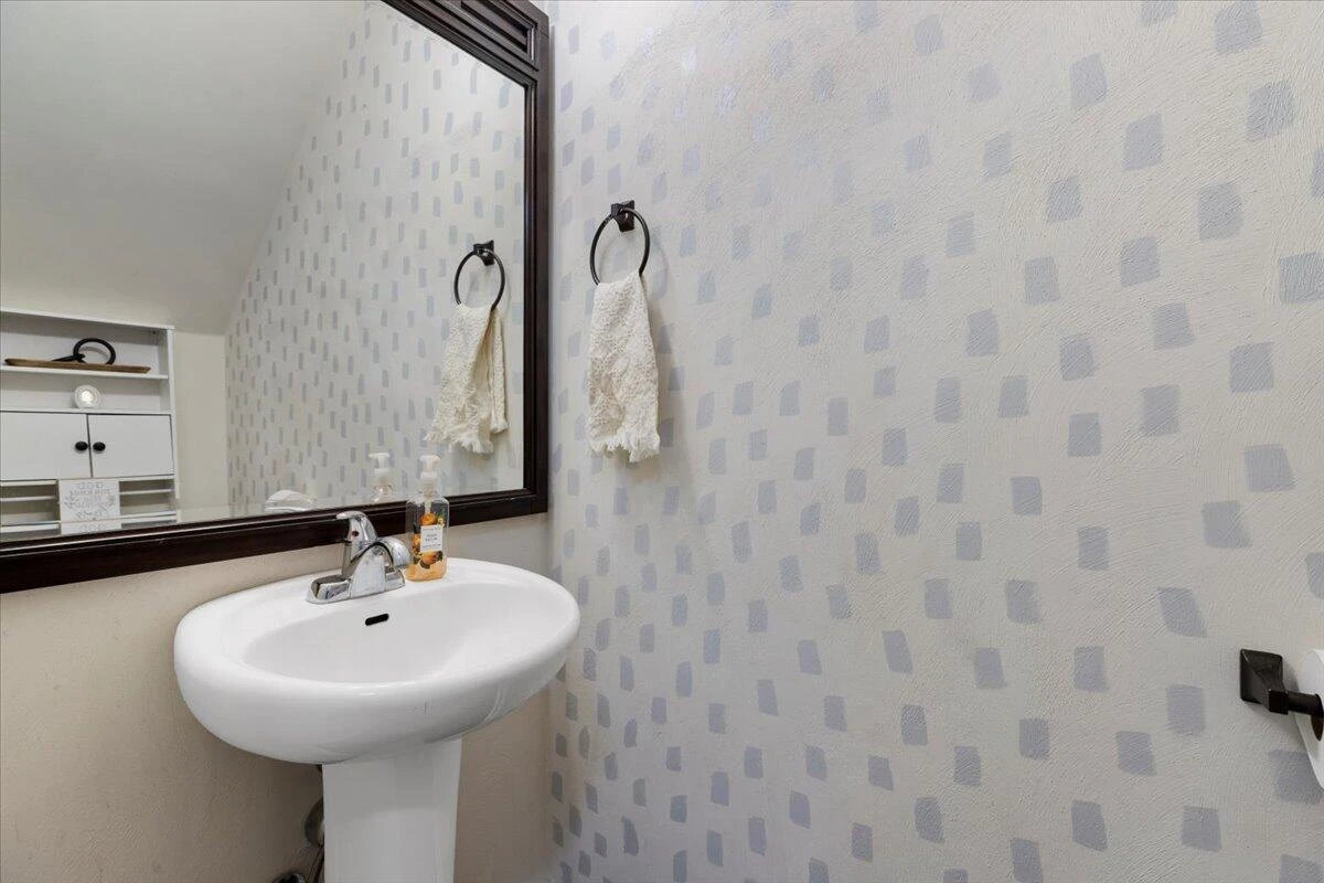 2606 Paddington Station LN - Photo 19