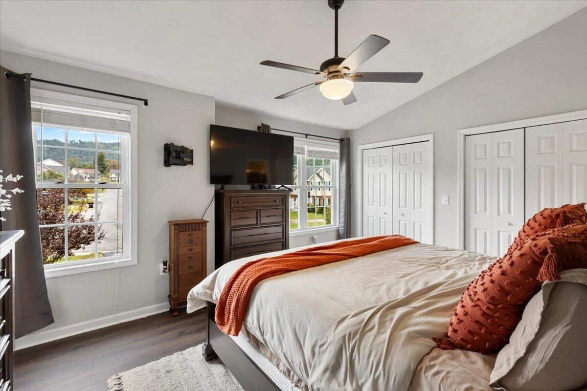 2606 Paddington Station LN - Photo 23