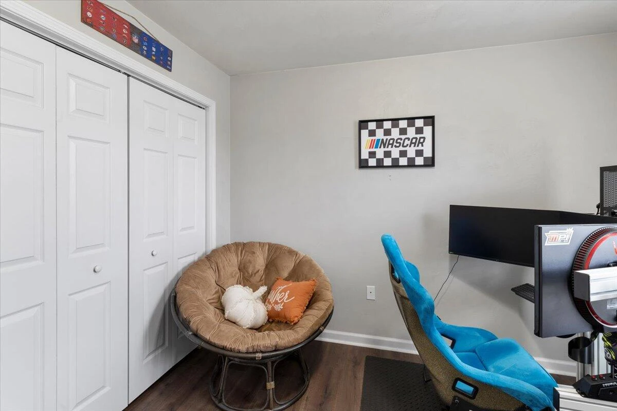 2606 Paddington Station LN - Photo 31