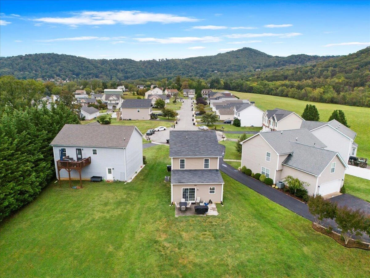 2606 Paddington Station LN - Photo 34