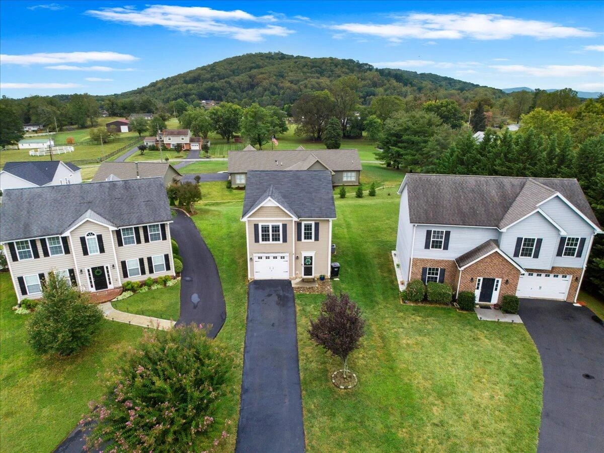 2606 Paddington Station LN - Photo 41
