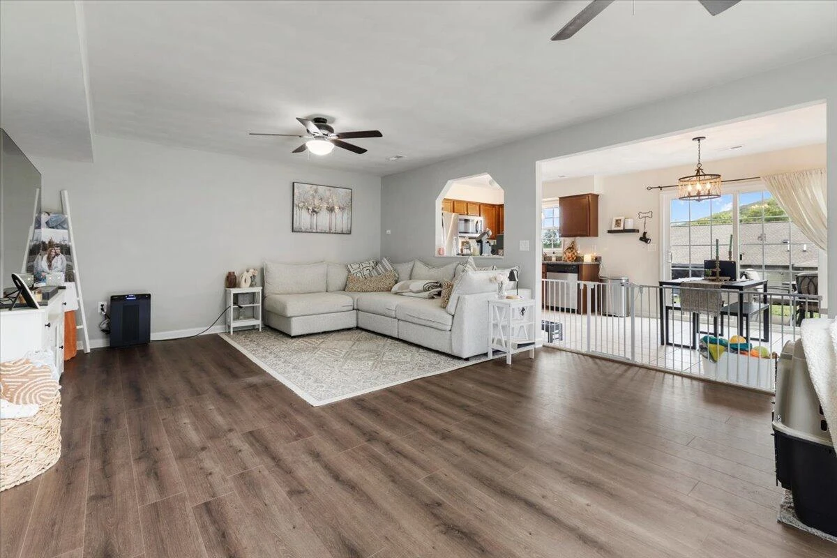 2606 Paddington Station LN - Photo 8
