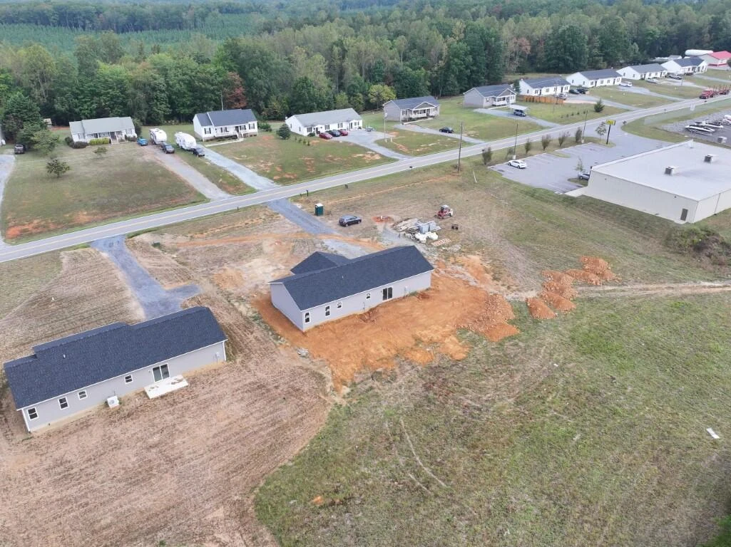2288 Smith Mountain Lake PKWY - Photo 35