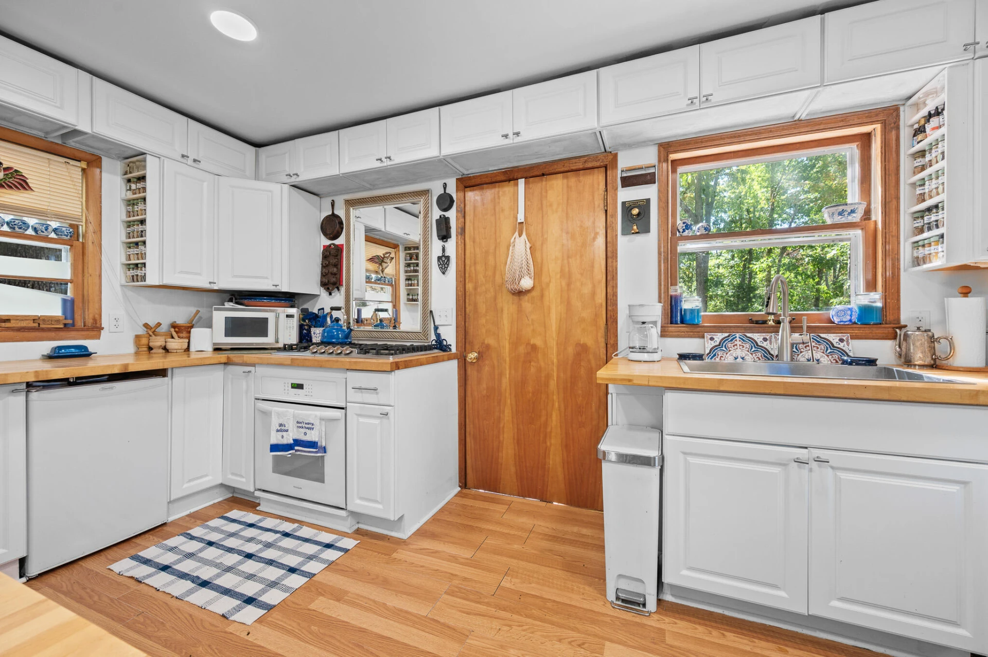 1451 Trellis Ridge DR - Photo 10