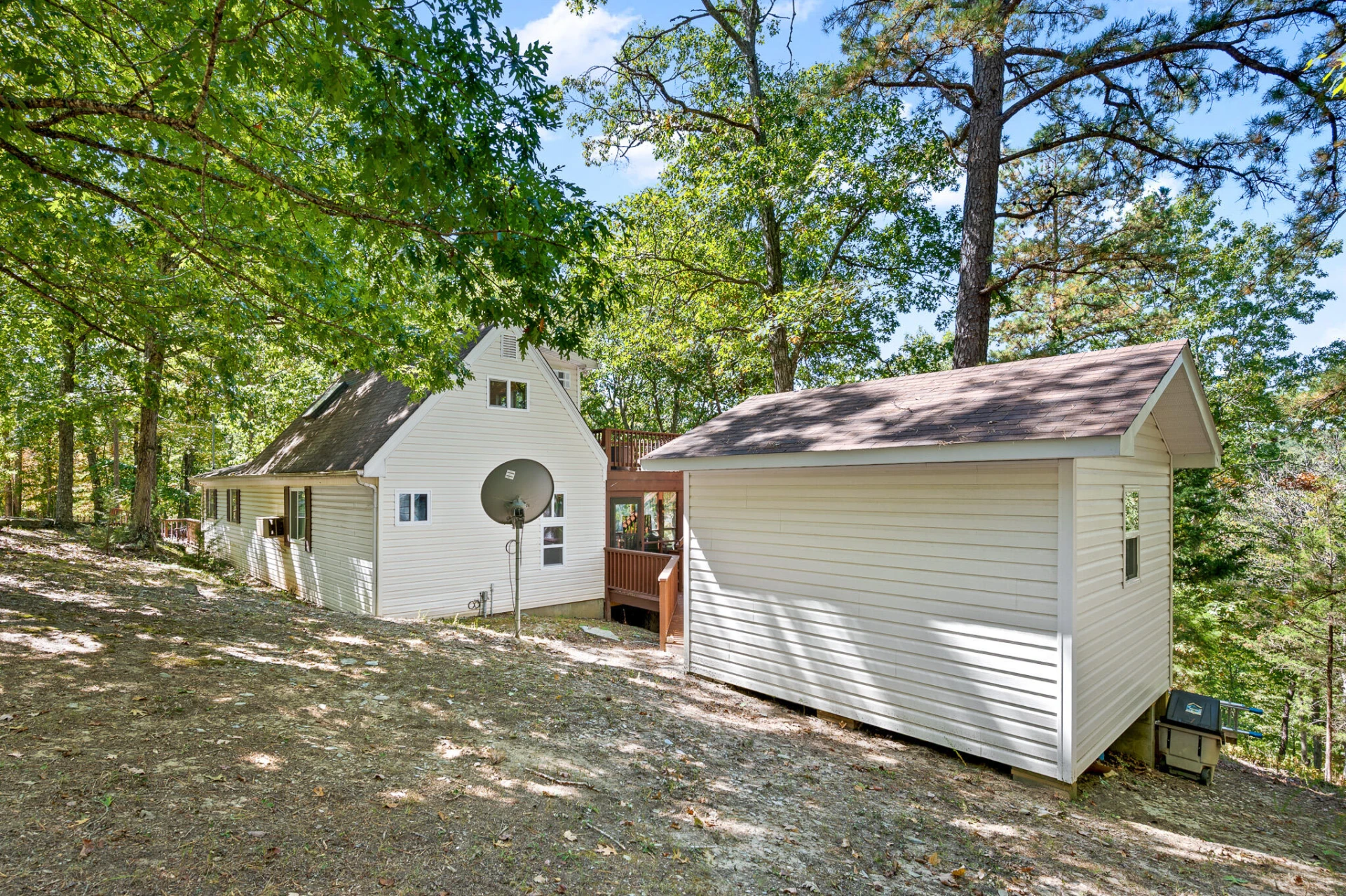 1451 Trellis Ridge DR - Photo 3