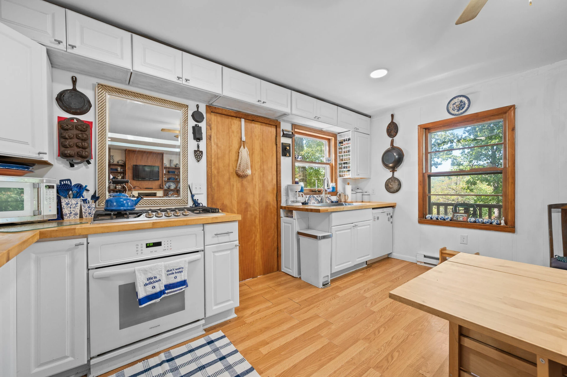 1451 Trellis Ridge DR - Photo 9