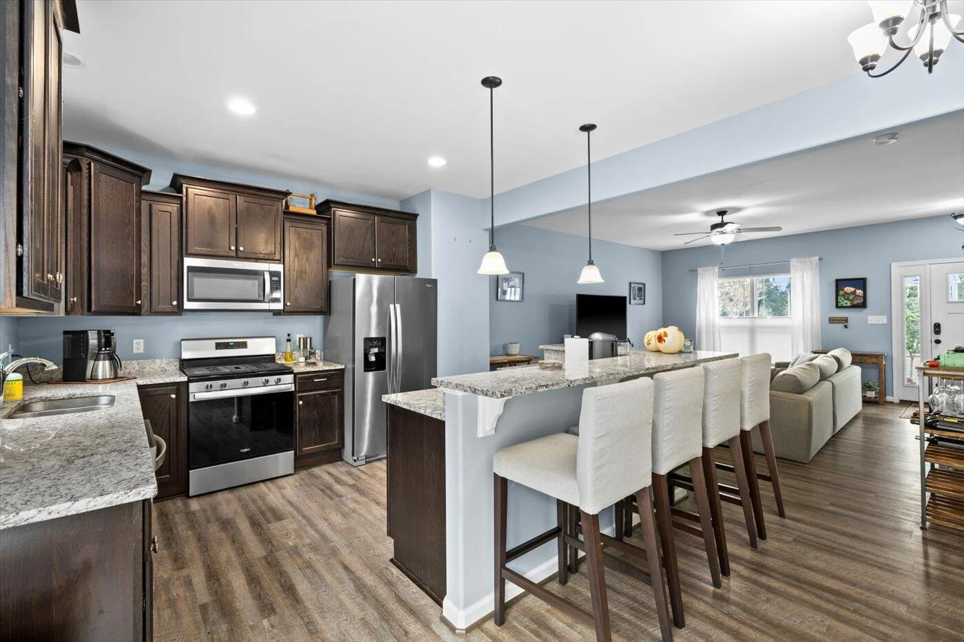 105 Ridgeway ST - Photo 21