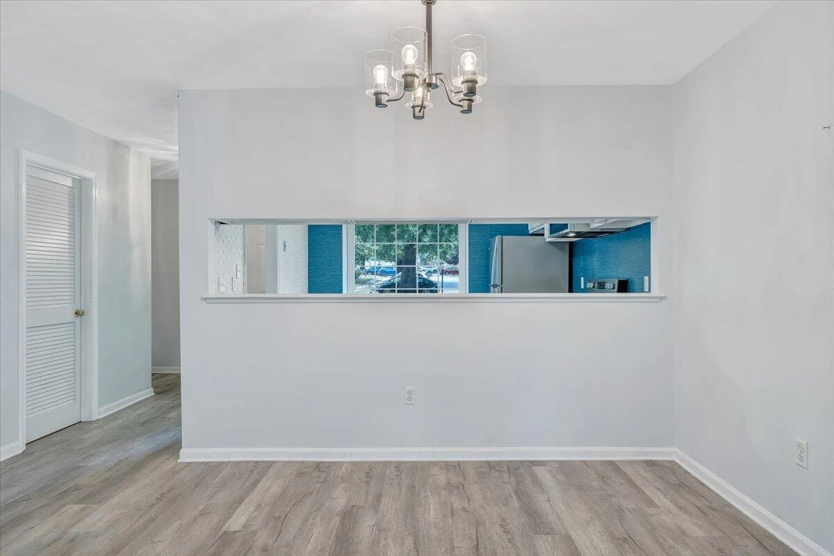 855 Stonegate CT - Photo 11