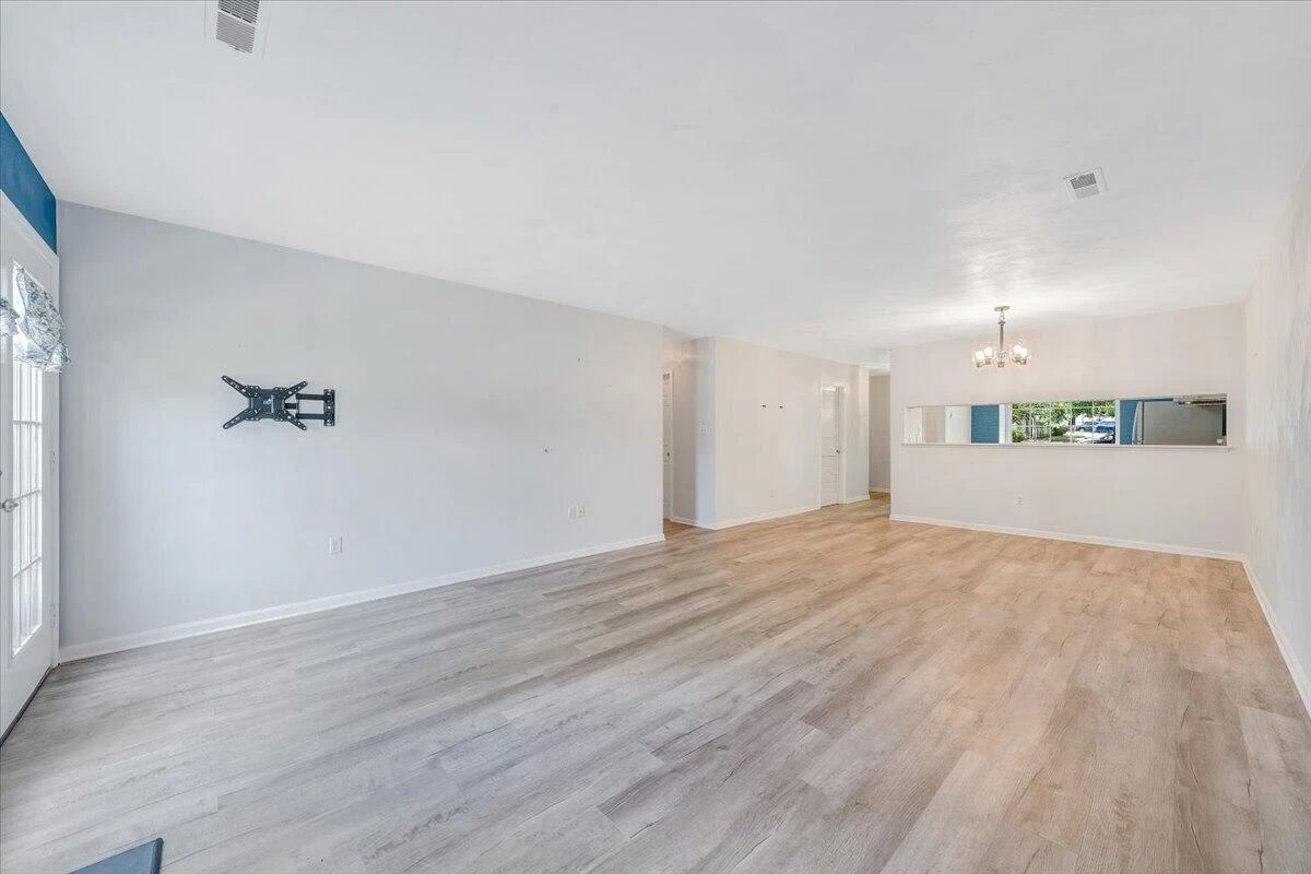 855 Stonegate CT - Photo 16