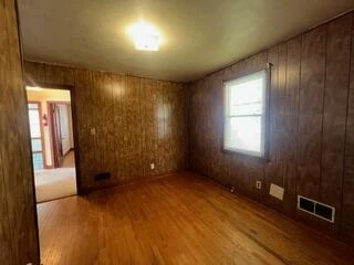 208 Wentworth AVE NE - Photo 22