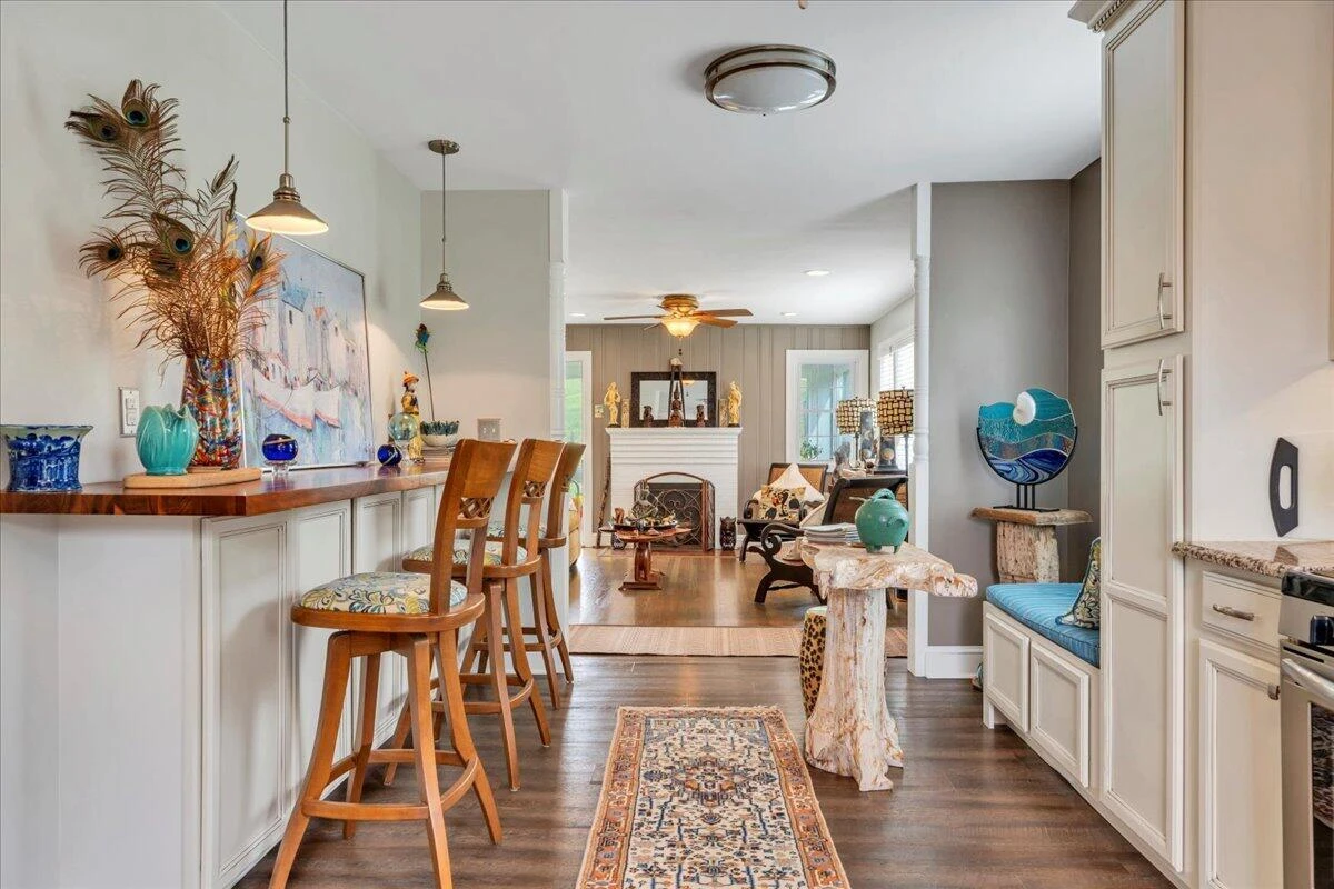 721 Mount Vernon AVE - Photo 12