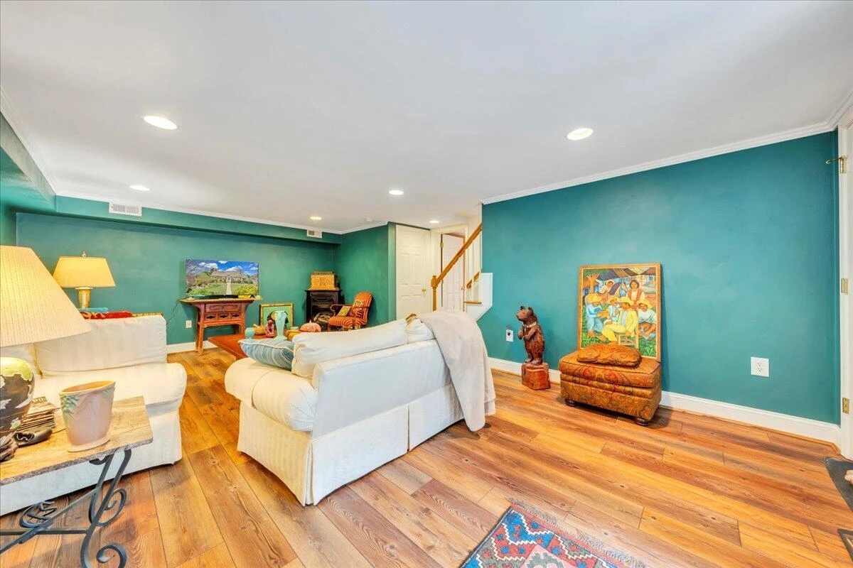 721 Mount Vernon AVE - Photo 33