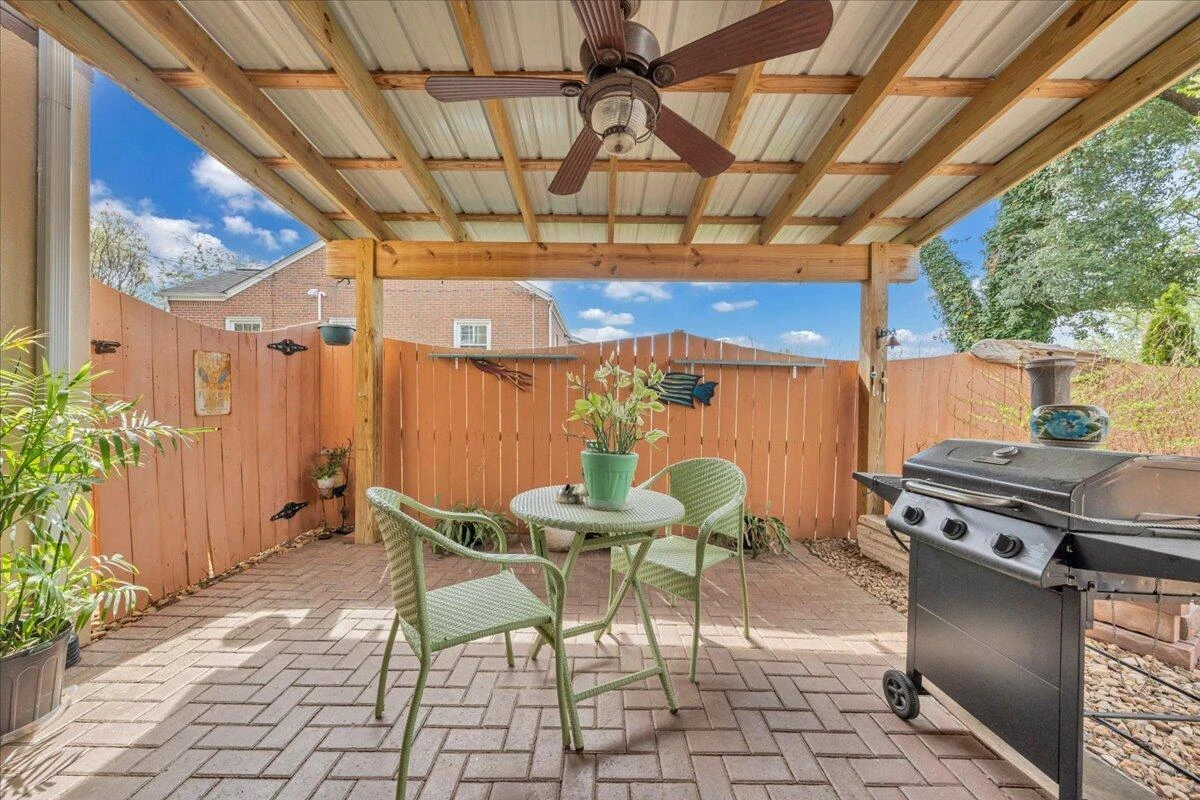 721 Mount Vernon AVE - Photo 46