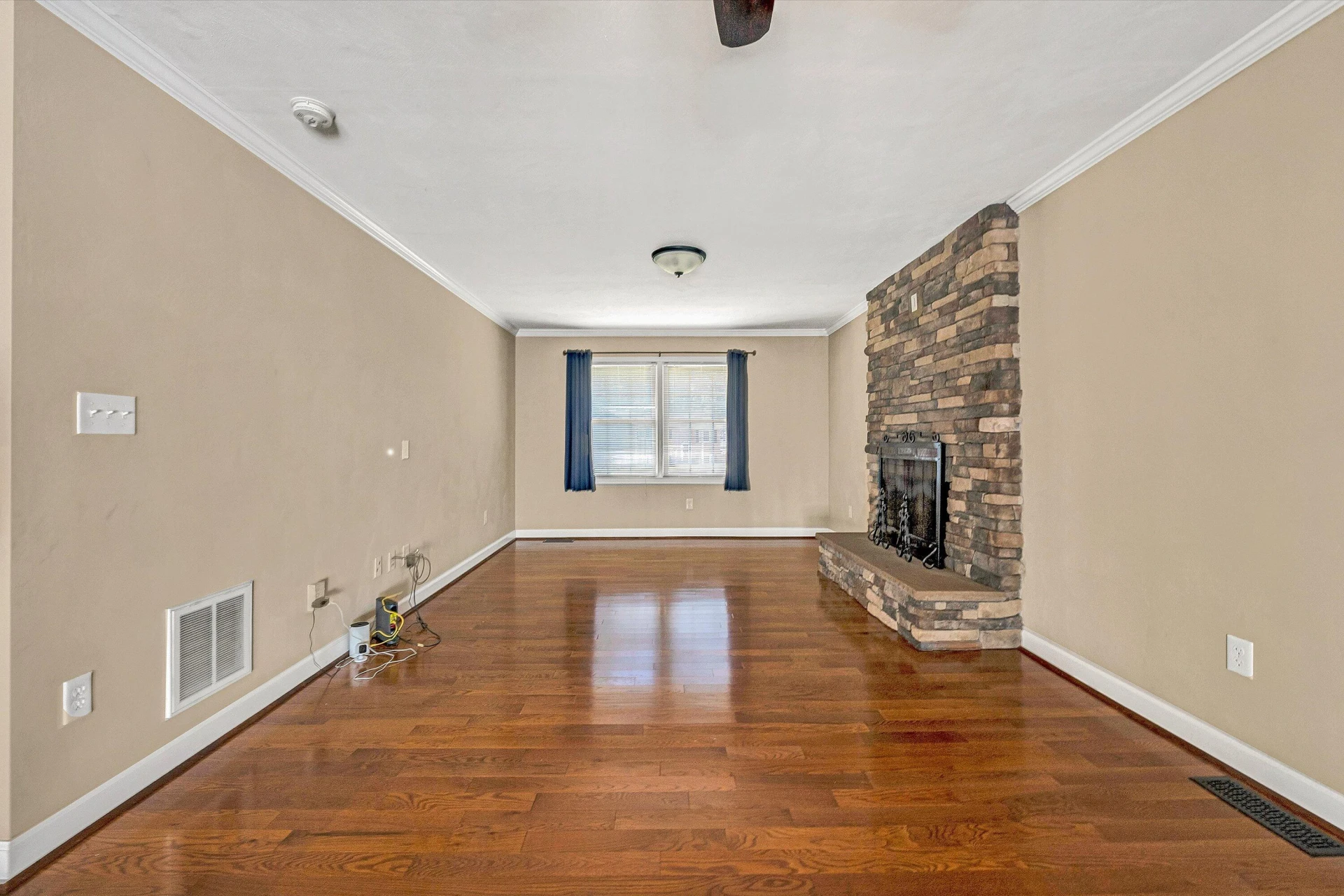 432 Ridge Mountain DR - Photo 11