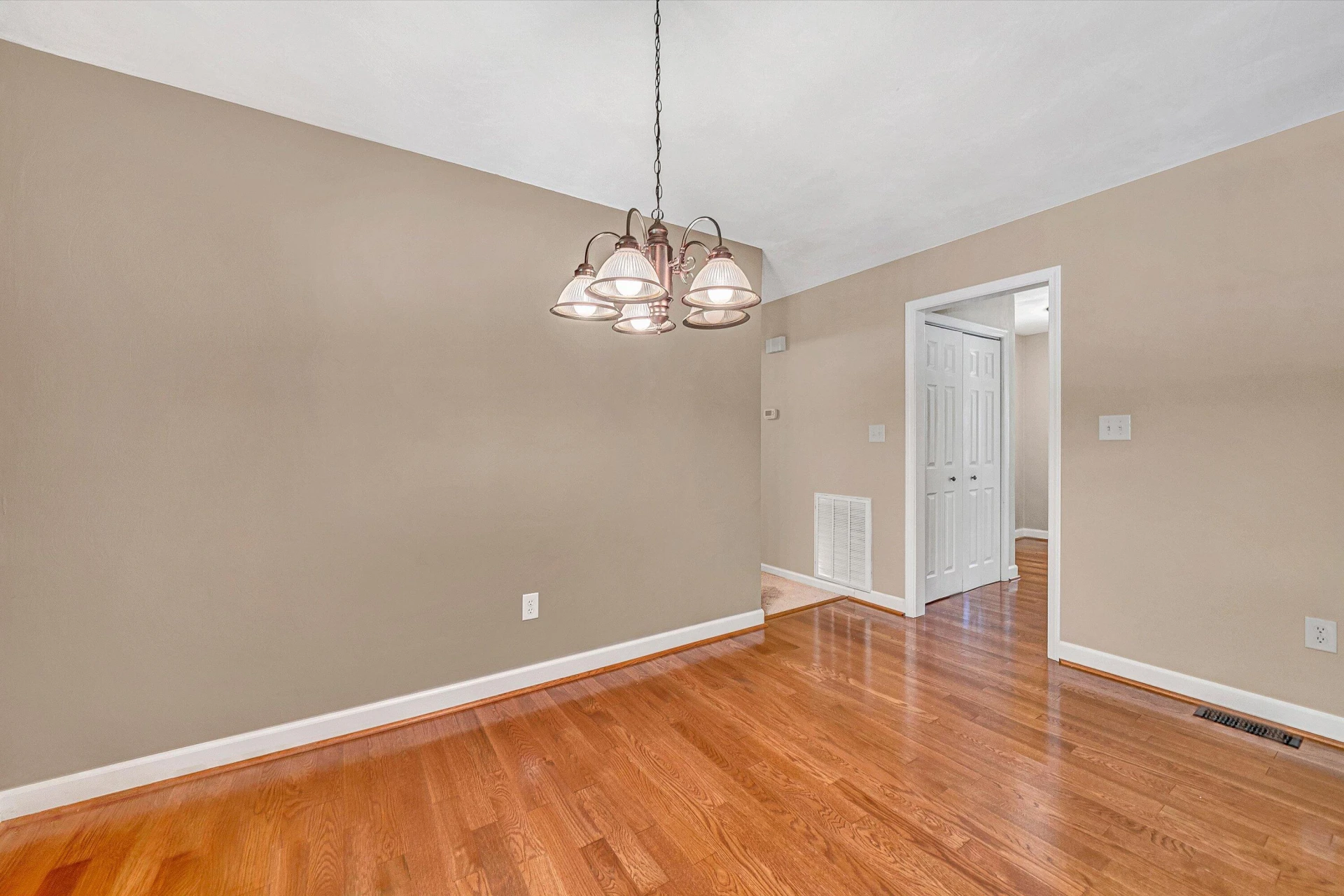 432 Ridge Mountain DR - Photo 15