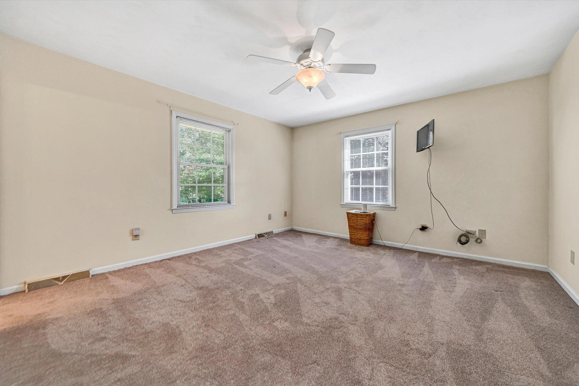 432 Ridge Mountain DR - Photo 17