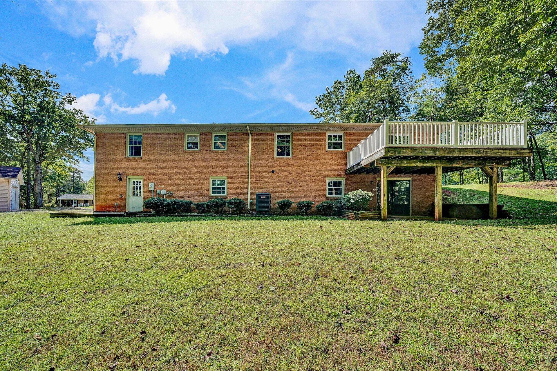 432 Ridge Mountain DR - Photo 34